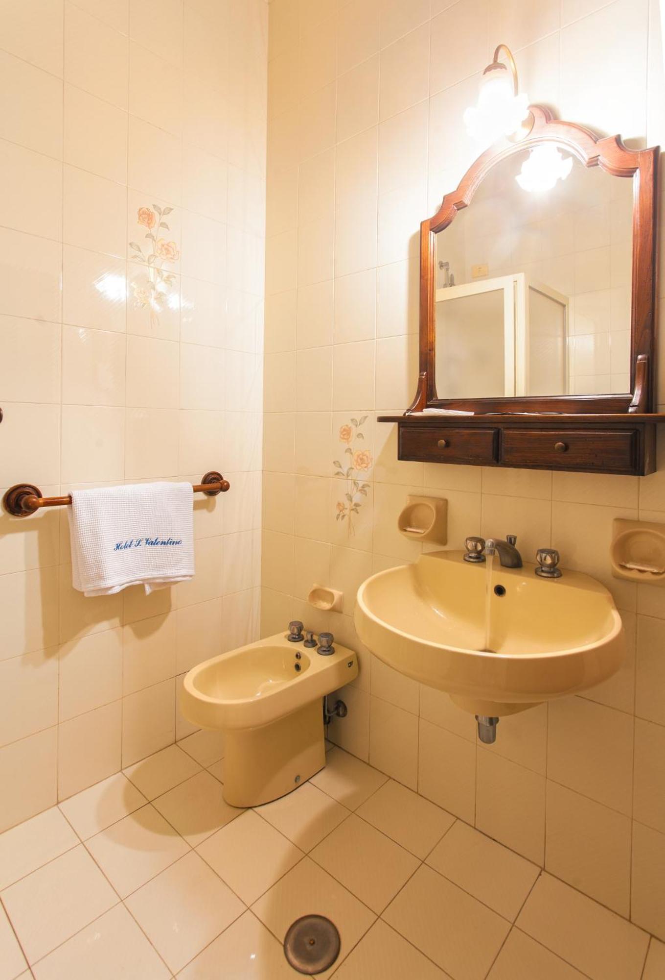 Economy Double or Twin Room